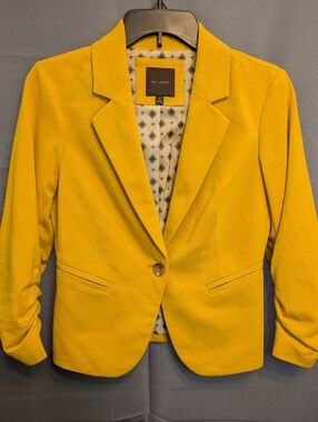 The Limited Women’s Yellow Tailored Blazer